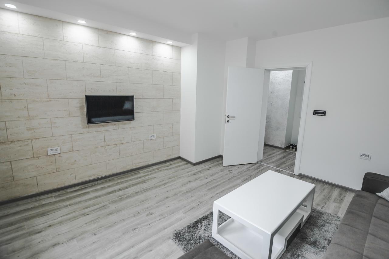 Kristal Apartmani Arandjelovac Dış mekan fotoğraf
