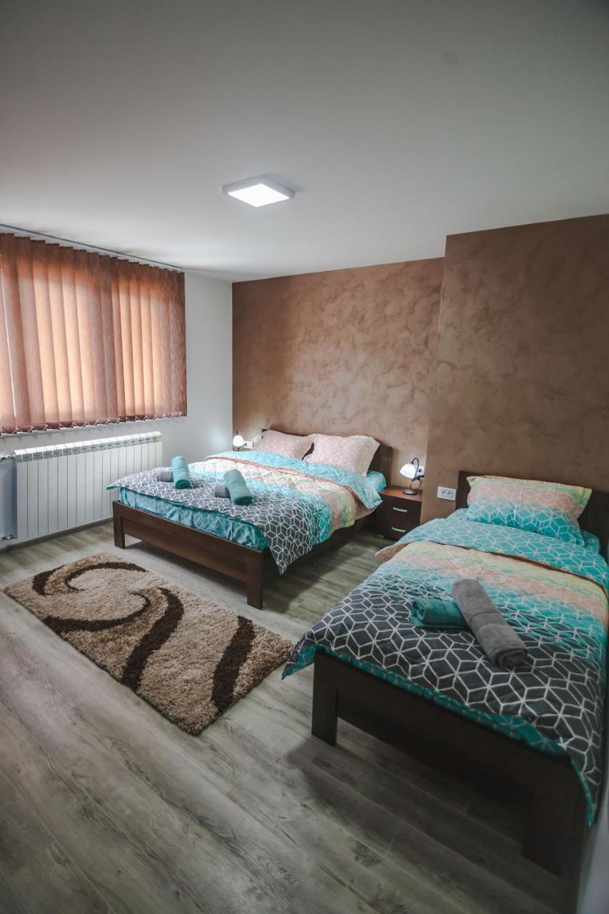 Kristal Apartmani Arandjelovac Dış mekan fotoğraf